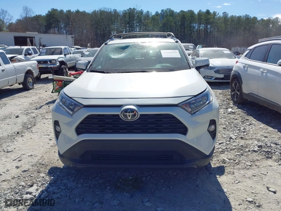 2021 Toyota RAV4 XLE Premium with VIN 2T3C1RFV0MW127432, listed as a IAAI auction lot 41646469 with 28,594 mi miles. Bid and sale history available at carsss.com. Image 12.