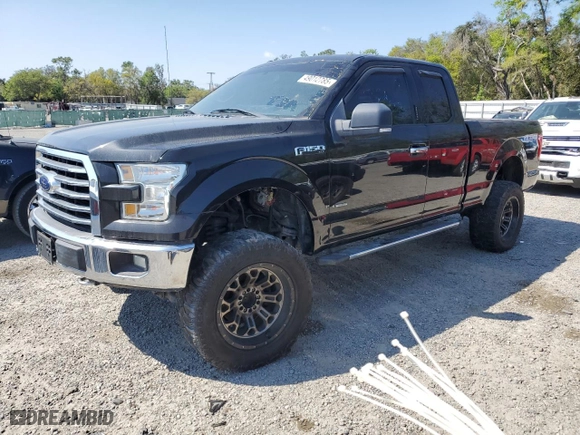 2015 Ford F-150 XLT with VIN 1FTFX1EG3FFB50045, listed as a Copart auction lot 49012785 with 234,239 mi miles and Clean Title. Bid and sale history available at carsss.com. Image 1.