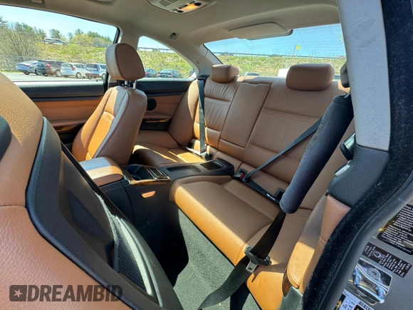2009 BMW 3 Series 335i xDrive with VIN WBAWC73559E269786, listed as a Copart auction lot 56333585 with 113,363 mi miles and Clean Title. Bid and sale history available at DreamBid. Image 12.