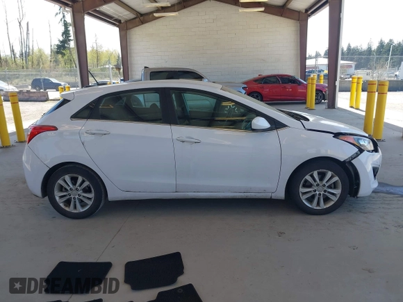 2014 Hyundai Elantra GT with VIN KMHD35LH0EU234707, listed as a IAAI auction lot 42046837 with 47,447 mi miles. Bid and sale history available at carsss.com. Image 13.
