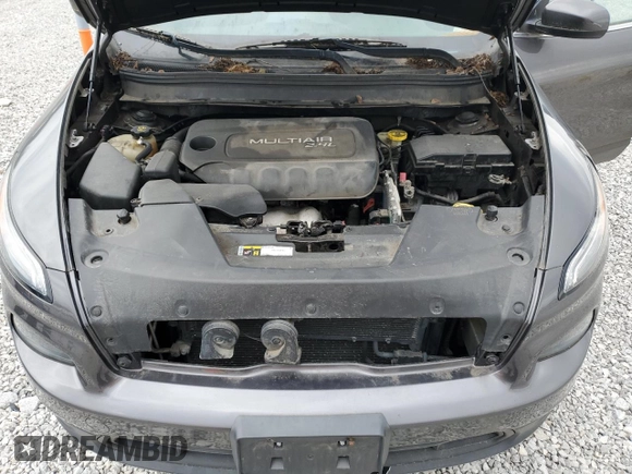 2015 Jeep Cherokee Latitude with VIN 1C4PJMCB3FW650219, listed as a Copart auction lot 51833285 with 177,011 mi miles and Clean Title. Bid and sale history available at DreamBid. Image 12.