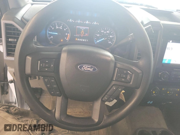 2019 Ford F-250 XL z VIN 1FT7W2B61KEF86319, wystawiony jako IAAI lot #42801635 z przebiegiem 31 051 mil mil oraz . Historia ofert i sprzedaży dostępna na DreamBid. Obrazek 25.