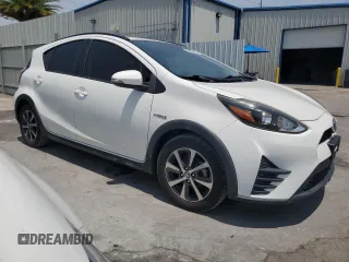 2018 Toyota Prius One z VIN JTDKDTB37J1615467, wystawiony jako Copart lot #52741245 z przebiegiem 63 666 mil mil oraz Czysty tytuł • Clean title. Historia ofert i sprzedaży dostępna na DreamBid. Obrazek 4.