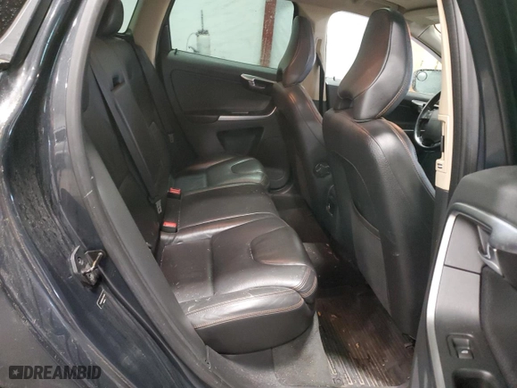 2010 Volvo XC60 3.2L with VIN YV4960DZ9A2124284, listed as a Copart auction lot 48009555 with 127,902 mi miles and Salvage Title. Bid and sale history available at carsss.com. Image 11.