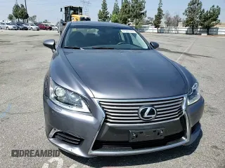 2016 Lexus LS 460 with VIN JTHBL5EF7G5140276, listed as a Copart auction lot 61060735 with 29,768 mi miles and Salvage title. Bid and sale history available at DreamBid. Image 14.