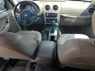 2004 Jeep Liberty Limited z VIN 1J4GL58K24W292434, wystawiony jako Copart lot #63335985 z przebiegiem 191 832 mil mil oraz Czysty tytuł • Clean title. Historia ofert i sprzedaży dostępna na DreamBid. Obrazek 8.