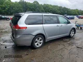 2012 Toyota Sienna LE AAS with VIN 5TDKK3DC8CS224112, listed as a Copart auction lot 59701725 with 200,726 mi miles and Salvage title. Bid and sale history available at DreamBid. Image 3.