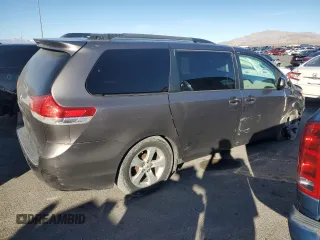 2011 Toyota Sienna LE AAS with VIN 5TDKK3DC1BS165001, listed as a Copart auction lot 46699345 with 253,382 mi miles and Salvage Title. Bid and sale history available at DreamBid. Image 3.