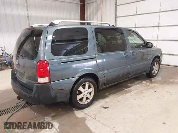 2005 Saturn Relay 3 with VIN 5GZDV23L55D199856, listed as a IAAI auction lot 42133525 with 239,100 mi miles and . Bid and sale history available at DreamBid. Image 4.