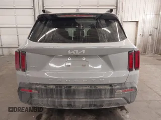 2022 Kia Sorento X-Line S with VIN 5XYRLDLC5NG117800, listed as a IAAI auction lot 41611432 with 25,914 mi miles. Bid and sale history available at carsss.com. Image 17.