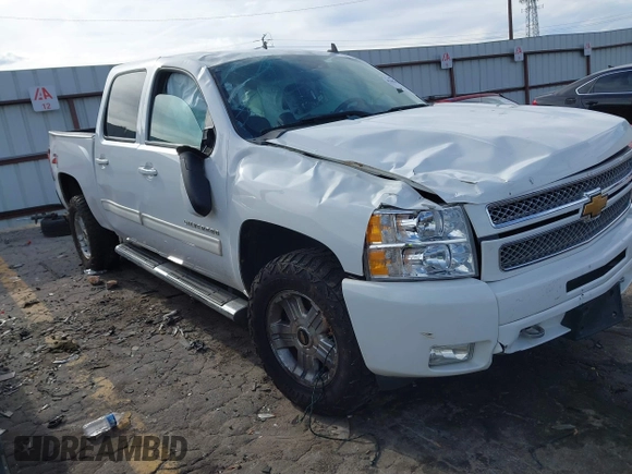 2013 Chevrolet Silverado 1500 LT with VIN 3GCPKSE7XDG118567, listed as a IAAI auction lot 41063149 with 1 mi miles. Bid and sale history available at carsss.com. Image 1.