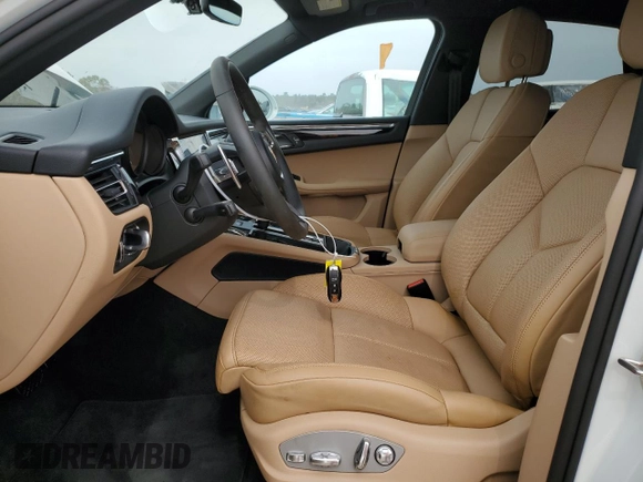 2025 Porsche Macan z VIN WP1AA2A52SLB00527, wystawiony jako Copart lot #47175915 z przebiegiem Nie podano mil oraz Nie do naprawy • Non repairable. Historia ofert i sprzedaży dostępna na DreamBid. Obrazek 7.