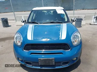 2011 MINI Countryman S z VIN WMWZC3C54BWL80271, wystawiony jako IAAI lot #42382785 z przebiegiem 121 939 mil mil oraz . Historia ofert i sprzedaży dostępna na DreamBid. Obrazek 6.