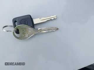 1998 Nissan Frontier XE с VIN 1N6DD26S1WC370601, выставлен на аукционе IAAI как лот 41884617 с пробегом Не указан миль и . История ставок и продаж доступна на DreamBid. Изображение 11.