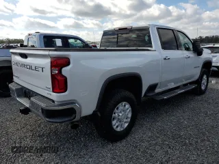 2022 Chevrolet Silverado 3500HD LTZ with VIN 1GC4YUE77NF104951, listed as a Copart auction lot 85613244 with 96,119 mi miles and Salvage Title. Bid and sale history available at DreamBid. Image 3.
