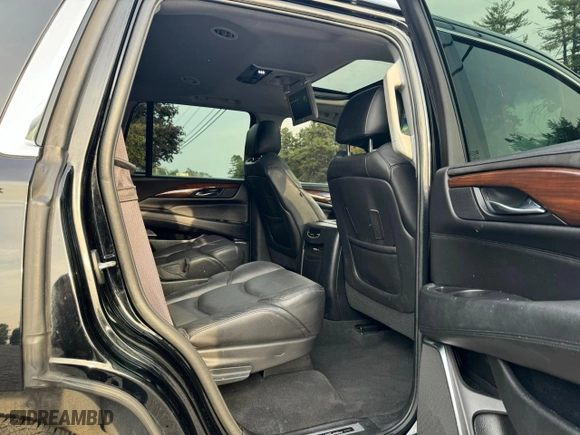 2016 Cadillac Escalade Luxury Collection with VIN 1GYS4BKJ1GR339154, listed as a Copart auction lot 72319344 with 121,594 mi miles and Clean Title. Bid and sale history available at carsss.com. Image 6.