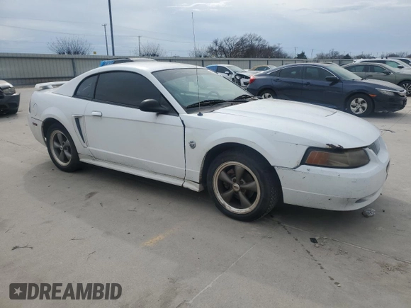 2004 Ford Mustang Standard with VIN 1FAFP40404F117554, listed as a Copart auction lot 89285955 with 140,000 mi miles and Clean Title. Bid and sale history available at carsss.com. Image 4.