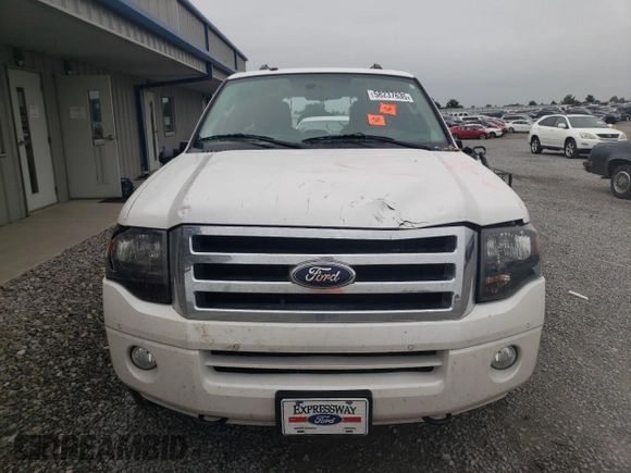 2014 Ford Expedition Max Limited with VIN 1FMJK2A59EEF11748, listed as a Copart auction lot 58237635 with 146,653 mi miles and Clean title. Bid and sale history available at DreamBid. Image 5.