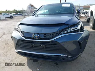 2021 Toyota Venza LE with VIN JTEAAAAH8MJ008435, listed as a IAAI auction lot 42041523 with 24,913 mi miles. Bid and sale history available at carsss.com. Image 6.