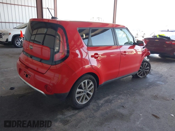 2018 Kia Soul + with VIN KNDJP3A54J7611301, listed as a IAAI auction lot 41932487 with 161,703 mi miles and . Bid and sale history available at DreamBid. Image 4.