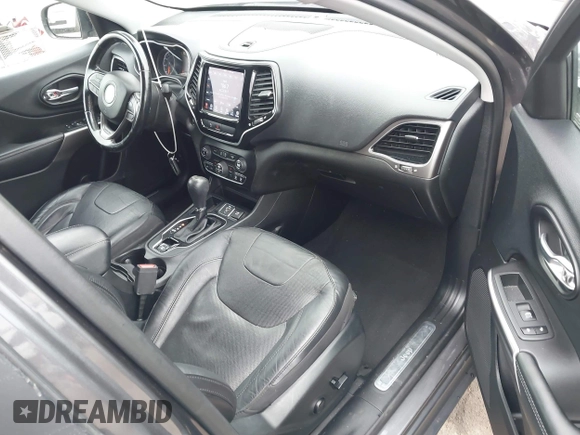 2020 Jeep Cherokee Limited с VIN 1C4PJLDB5LD610367, выставлен на аукционе IAAI как лот 42375005 с пробегом 90 009 миль миль и . История ставок и продаж доступна на DreamBid. Изображение 5.