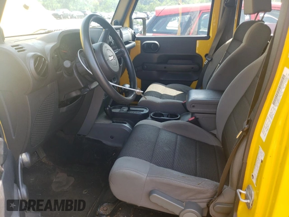 2007 Jeep Wrangler X z VIN 1J4GA39107L229841, wystawiony jako Copart lot #59998895 z przebiegiem 191 089 mil mil oraz Czysty tytuł • Clean title. Historia ofert i sprzedaży dostępna na DreamBid. Obrazek 7.