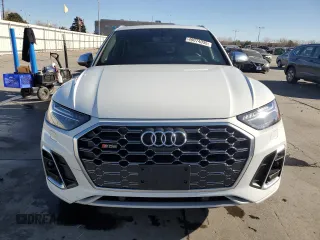 2021 Audi SQ5 Prestige with VIN WA1C4AFY4M2042115, listed as a Copart auction lot 49074035 with 41,302 mi miles and Salvage title. Bid and sale history available at DreamBid. Image 5.