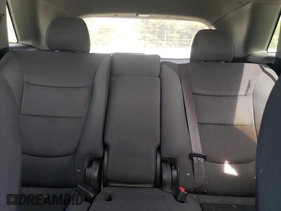 2011 Kia Sorento LX with VIN 5XYKTCA1XBG088268, listed as a Copart auction lot 54134615 with 176,251 mi miles and Clean Title. Bid and sale history available at carsss.com. Image 10.