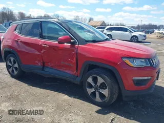2018 Jeep Compass Altitude with VIN 3C4NJDBBXJT101043, listed as a IAAI auction lot 41937293 with 80,439 mi miles and . Bid and sale history available at carsss.com. Image 1.