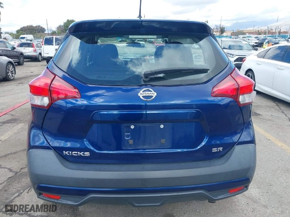2019 Nissan Kicks S with VIN 3N1CP5CU4KL515046, listed as a IAAI auction lot 41573577 with 84,739 mi miles. Bid and sale history available at carsss.com. Image 16.