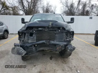 2014 Ram 2500 SLT with VIN 3C6UR5DL1EG213543, listed as a Copart auction lot 81848034 with 164,619 mi miles and Salvage title. Bid and sale history available at DreamBid. Image 5.