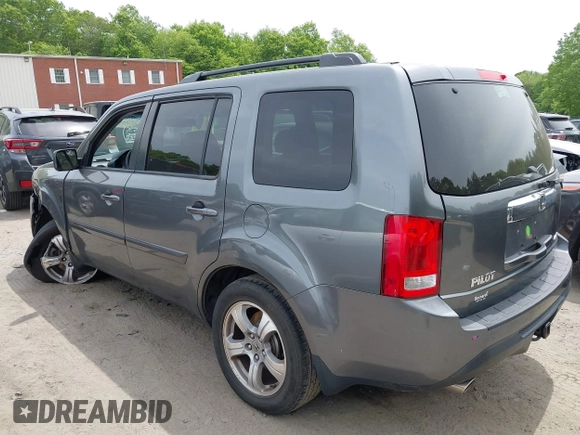 2012 Honda Pilot EX-L with VIN 5FNYF4H52CB081078, listed as a IAAI auction lot 42340966 with 223,319 mi miles and . Bid and sale history available at DreamBid. Image 3.