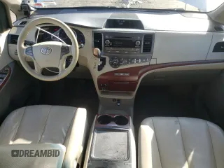 2013 Toyota Sienna XLE with VIN 5TDDK3DC2DS062598, listed as a Copart auction lot 50026545 with 130,719 mi miles and Salvage Title. Bid and sale history available at DreamBid. Image 8.
