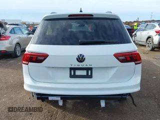 2024 Volkswagen Tiguan S with VIN 3VVRB7AX4RM232229, listed as a IAAI auction lot 41673555 with 333 mi miles and . Bid and sale history available at DreamBid. Image 17.