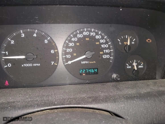 2003 Jeep Grand Cherokee Laredo with VIN 1J4GW48S63C552366, listed as a IAAI auction lot 41861501 with 227,464 mi miles. Bid and sale history available at carsss.com. Image 7.