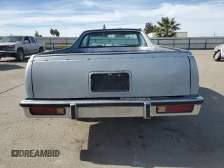 1987 GMC Caballero z VIN 3GTCW80HXHS801670, wystawiony jako Copart lot #42805895 z przebiegiem 60 195 mil mil oraz Szkody całkowita. Historia ofert i sprzedaży dostępna na DreamBid. Obrazek 6.