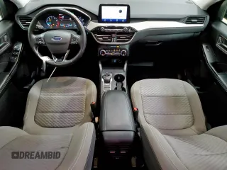 2022 Ford Escape SE with VIN 1FMCU9G62NUA63578, listed as a Copart auction lot 63272355 with 83,214 mi miles and Clean title. Bid and sale history available at DreamBid. Image 8.
