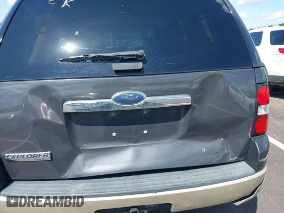 2007 Ford Explorer Eddie Bauer с VIN 1FMEU64E87UA42370, выставлен на аукционе IAAI как лот 42209133 с пробегом 156 223 миль миль и . История ставок и продаж доступна на DreamBid. Изображение 6.