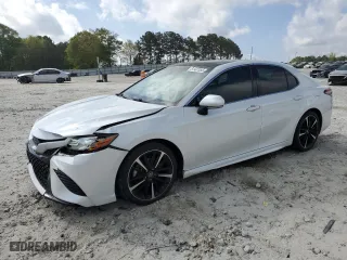 2018 Toyota Camry XSE with VIN 4T1B61HK7JU654177, listed as a Copart auction lot 51907055 with 42,648 mi miles and Salvage Title. Bid and sale history available at carsss.com. Image 1.
