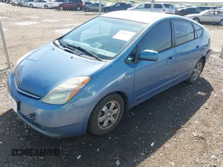 2009 Toyota Prius with VIN JTDKB20U097864634, listed as a IAAI auction lot 41865386 with 277,020 mi miles. Bid and sale history available at carsss.com. Image 2.