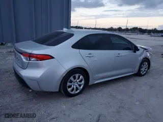 2024 Toyota Corolla LE with VIN 5YFB4MDEXRP203040, listed as a Copart auction lot 77372184 with 1,834 mi miles and Salvage Title. Bid and sale history available at carsss.com. Image 3.