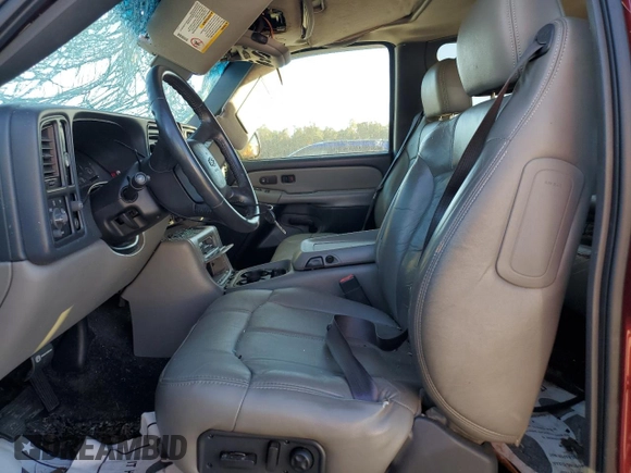 2002 Chevrolet Tahoe LS with VIN 1GNEC13Z12J290525, listed as a Copart auction lot 74580734 with 242,135 mi miles and Salvage Title. Bid and sale history available at carsss.com. Image 7.