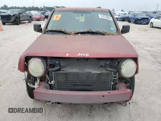 2009 Jeep Patriot Sport z VIN 1J4FT28A49D122175, wystawiony jako Copart lot #51518055 z przebiegiem 127 815 mil mil oraz Szkoda całkowita • Salvage title. Historia ofert i sprzedaży dostępna na DreamBid. Obrazek 5.