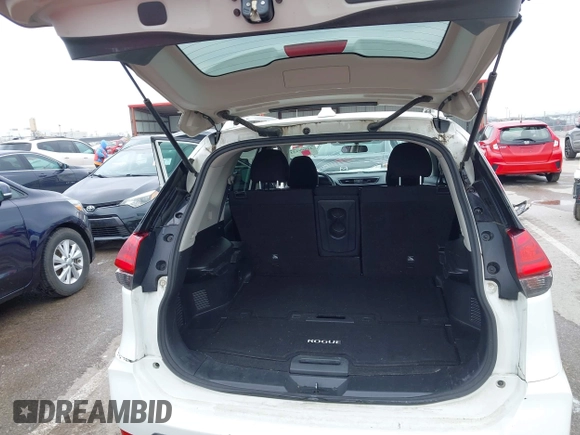 2017 Nissan Rogue SL with VIN 5N1AT2MV7HC854485, listed as a IAAI auction lot 41999131 with 155,181 mi miles. Bid and sale history available at carsss.com. Image 17.