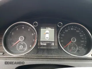 2013 Volkswagen CC VR6 Executive 4Motion with VIN WVWGU7AN3DE549819, listed as a Copart auction lot 82695714 with 107,460 mi miles and Non Repairable. Bid and sale history available at carsss.com. Image 9.