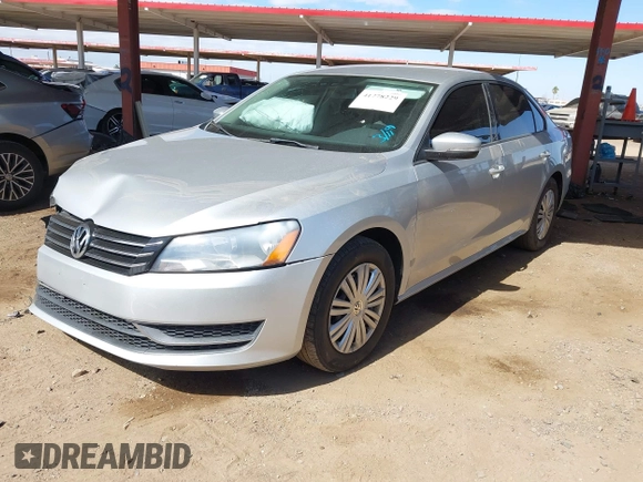 2015 Volkswagen Passat 1.8T Wolfsburg Ed with VIN 1VWAT7A31FC028990, listed as a IAAI auction lot 41778229 with 73,553 mi miles. Bid and sale history available at carsss.com. Image 17.