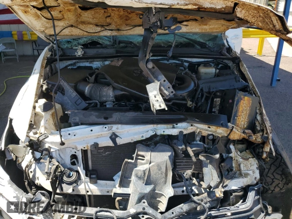 2020 Toyota Tacoma SR5 z VIN 3TMCZ5AN6LM310360, wystawiony jako Copart lot #55726645 z przebiegiem 106 262 mil mil oraz Szkoda całkowita • Salvage title. Historia ofert i sprzedaży dostępna na DreamBid. Obrazek 11.