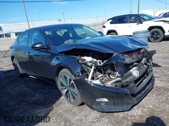 2020 Nissan Altima SV z VIN 1N4BL4DW5LN300300, wystawiony jako IAAI lot #42123005 z przebiegiem 143 185 mil mil oraz . Historia ofert i sprzedaży dostępna na DreamBid. Obrazek 1.