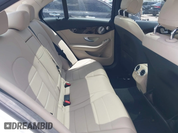 2015 Mercedes-Benz C 300 Luxury with VIN 55SWF4KB9FU041010, listed as a IAAI auction lot 42552629 with 137,001 mi miles and . Bid and sale history available at DreamBid. Image 8.