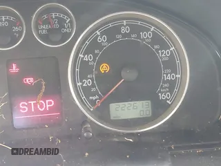 2002 Volkswagen Passat GLX z VIN WVWRH63B02P122142, wystawiony jako IAAI lot #42282094 z przebiegiem 222 613 mil mil oraz . Historia ofert i sprzedaży dostępna na DreamBid. Obrazek 7.